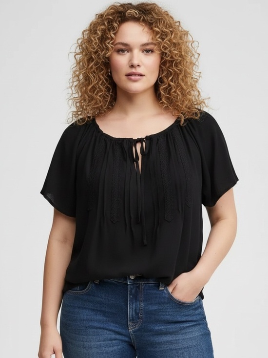 torrid Tops - Torrid Plus Size - Crinkle Gauze Flutter
Sleeve Top -Tie Neck-Size 3X